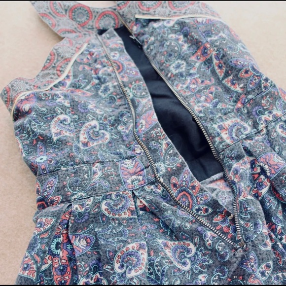 Bohemian AE Dress - Picture 2 of 3